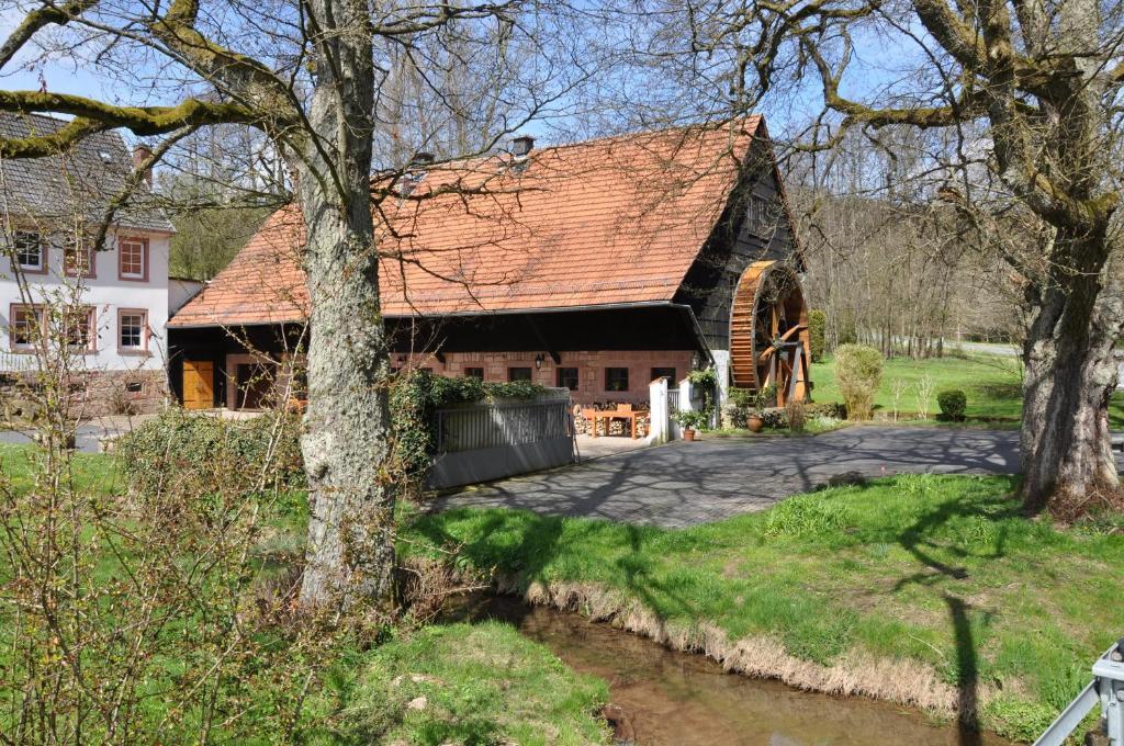 Landgasthof Geiersmuhle Hotell Vielbrunn Exteriör bild