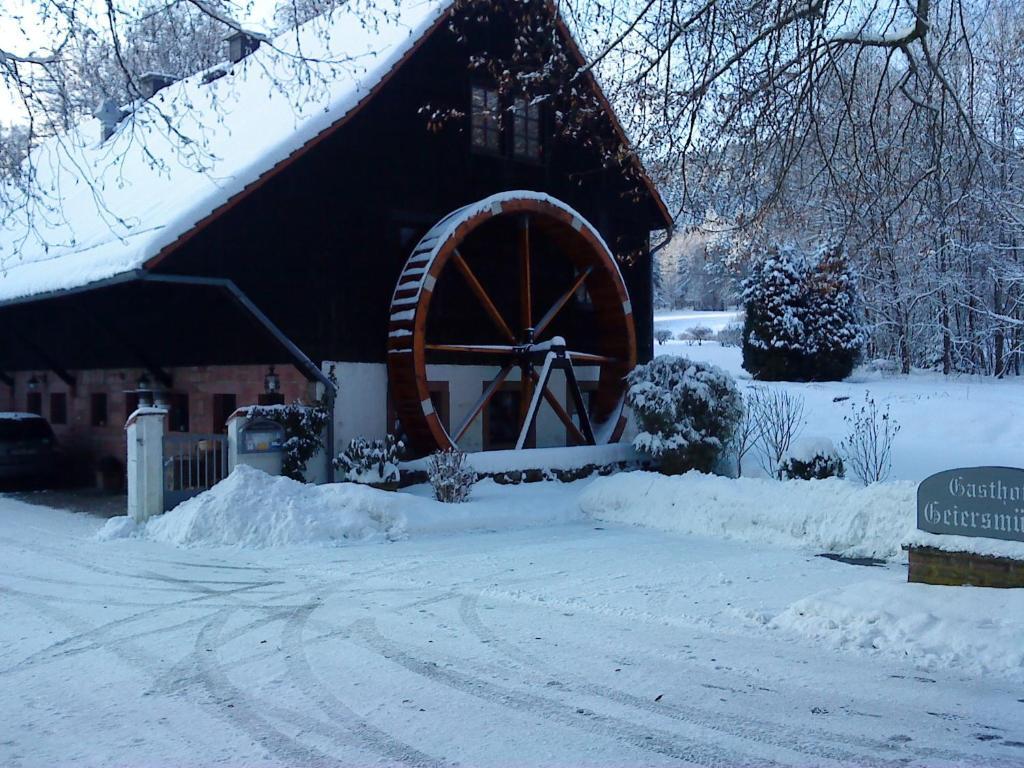 Landgasthof Geiersmuhle Hotell Vielbrunn Exteriör bild